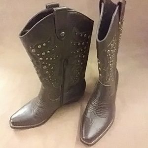 Cowboy/girl Boots